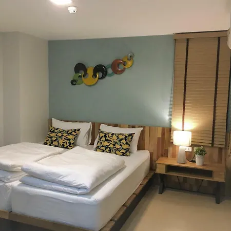 Bangkok Saran Poshtel Hotel