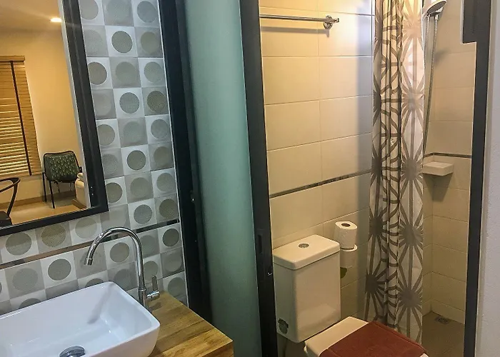 Saran Poshtel 3* 방콕