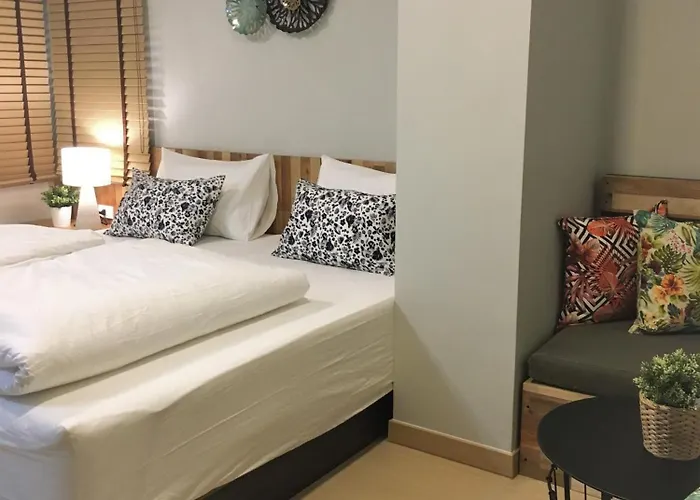 Saran Poshtel 3*