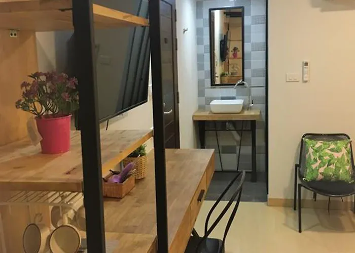 Saran Poshtel 3*