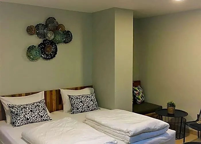 Saran Poshtel