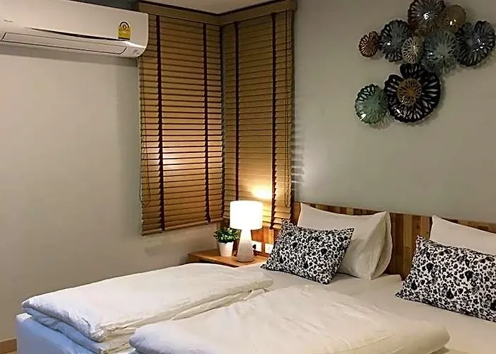 Saran Poshtel 호텔 3*